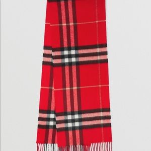 NWT Burberry red plaid cashmere scarf